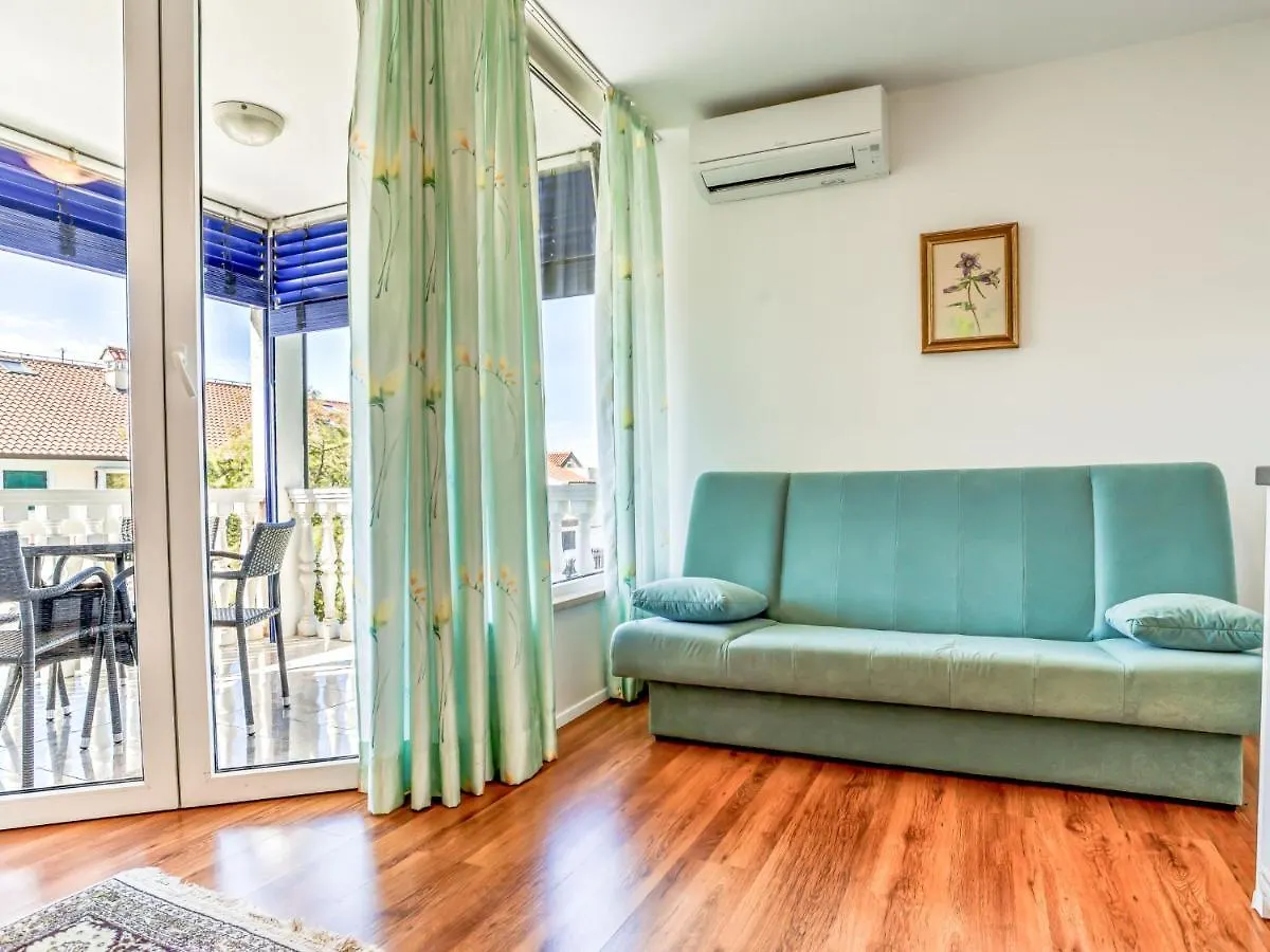 זמברטיה Apartment File-4 By Interhome
